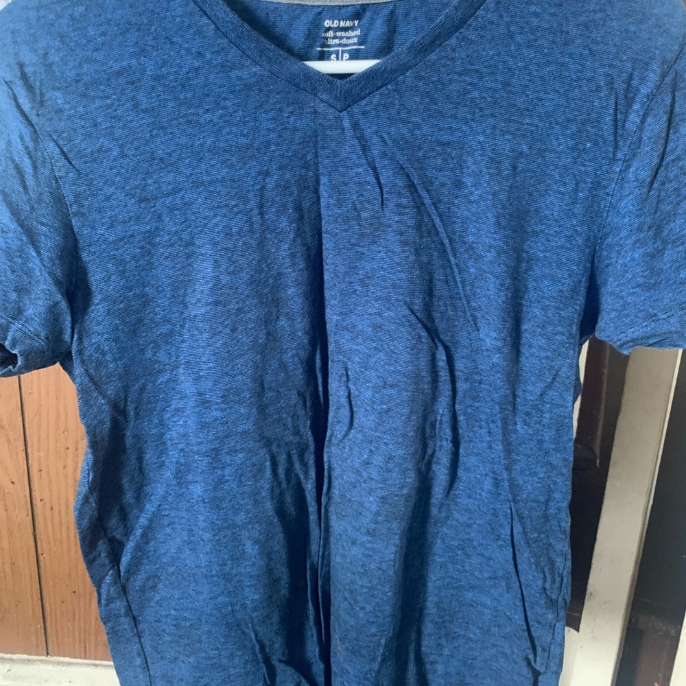 Tee shirt